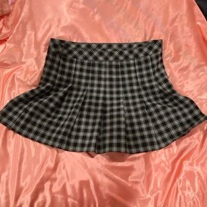 Plaid Pleated Skirt